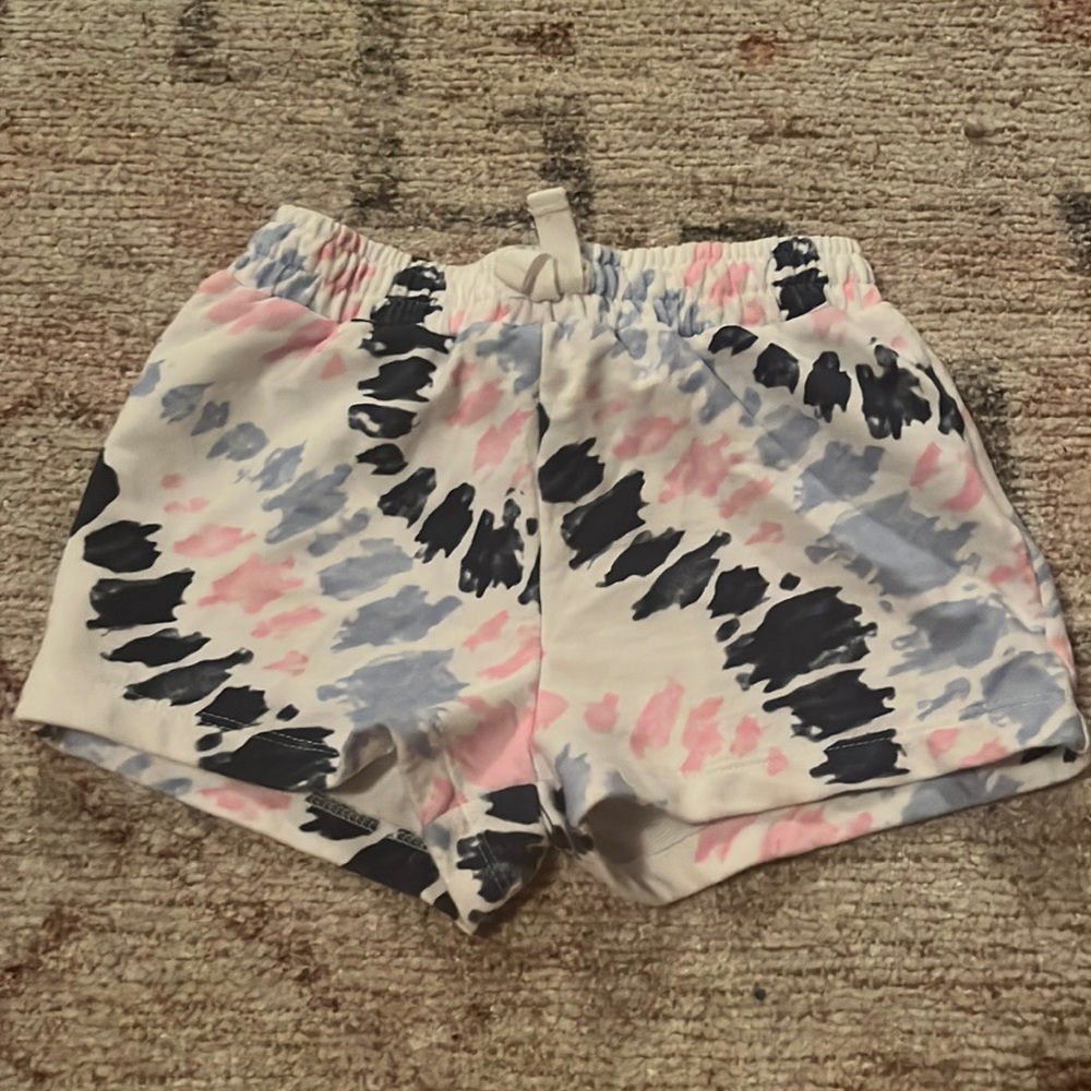 Lucky brand. Size 5. Super cute. Shorts